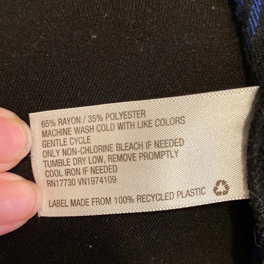 Wild Fable Checkered Style Button-Up - Picture 2 of 3